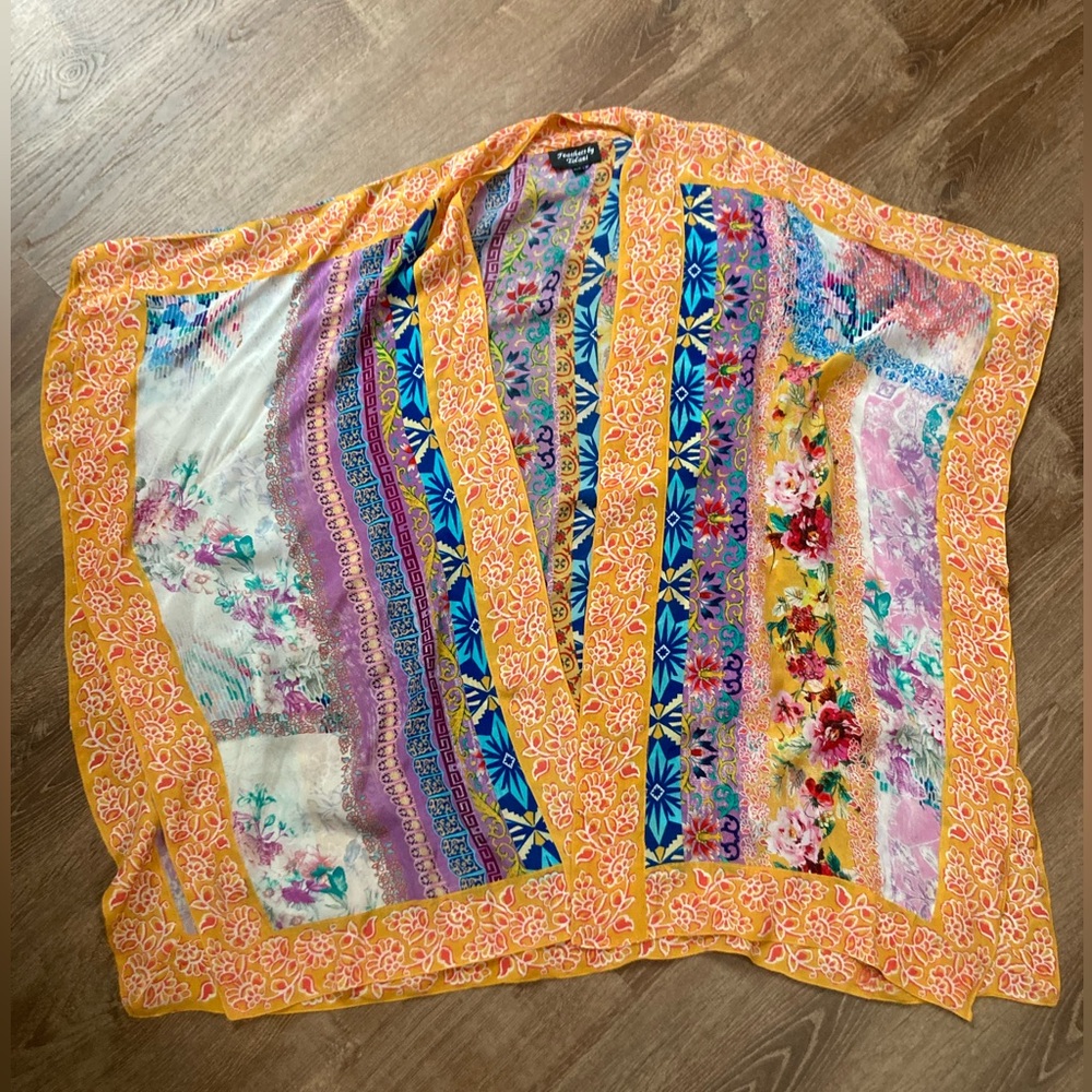 Vibrant Multicolored Pattern Feathers By Tolani R… - image 1